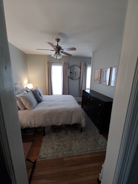 Bedroom - 617 Delles Rd