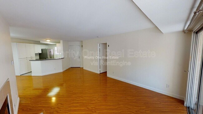 Building Photo - 7223 Camino Degrazia