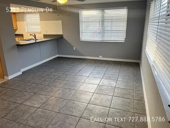 Building Photo - 5253 Penguin Dr