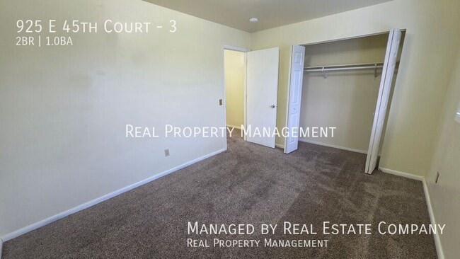 Building Photo - 925 E 45th Ct