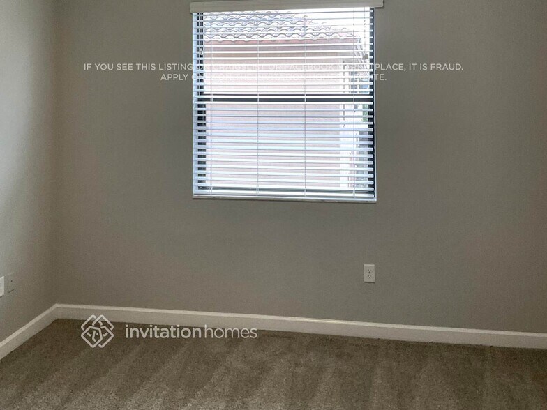 Building Photo - 3353 SE 2nd Ct