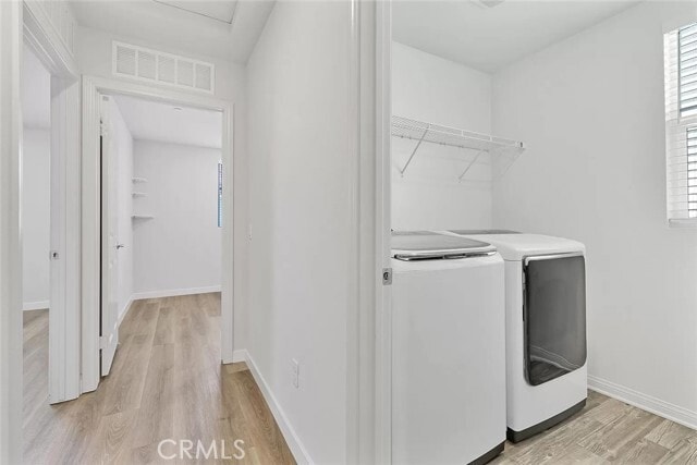 Building Photo - 14700 Sherman Way