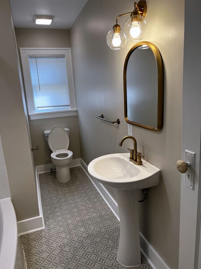 Building Photo - Renovated 3 -Bedroom, 2-1/2 Bathroom Farm ...