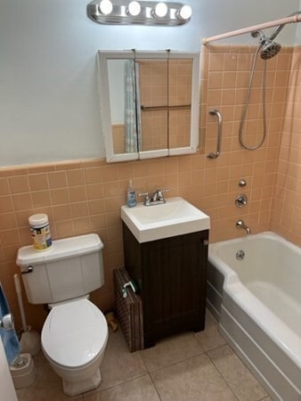 Building Photo - 128 Pleasant St