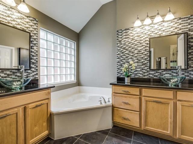 Building Photo - 12524 Concho Dr