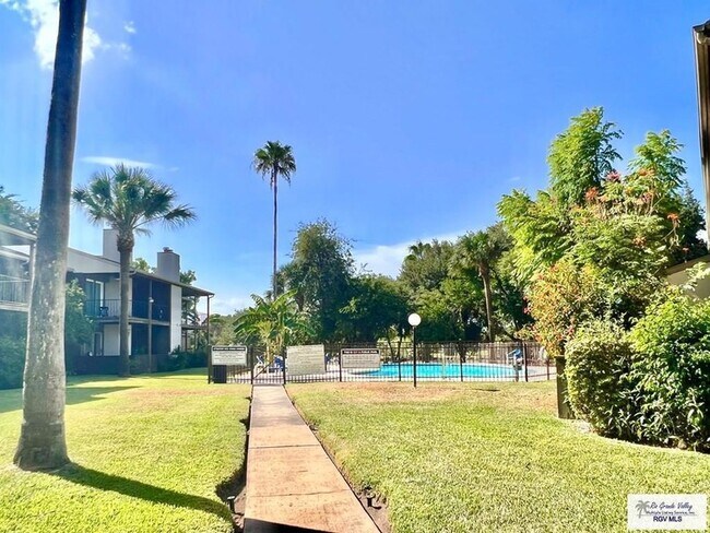 Building Photo - 2901 Central Blvd