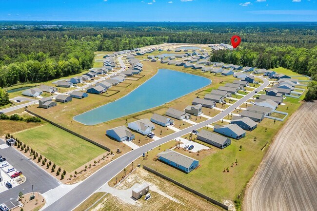 Building Photo - 450 Castillo Dr