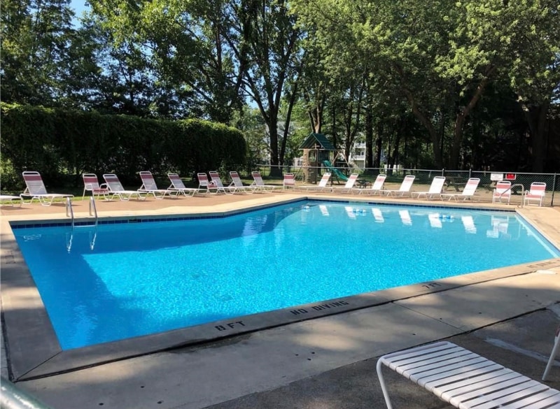 Building Photo - 33803 Electric Blvd