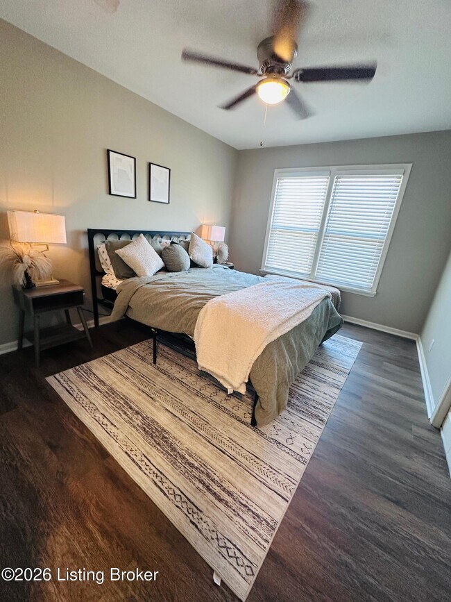 Building Photo - 305 Moser Rd