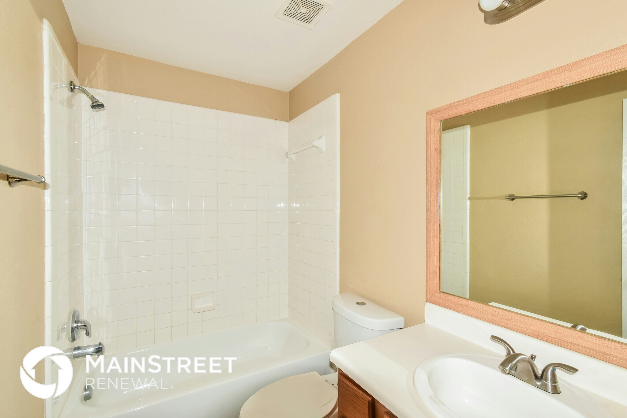 Building Photo - 4846 Dahlia Terrace