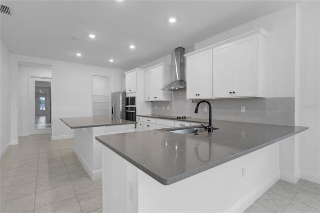 Building Photo - 9738 Neruda St