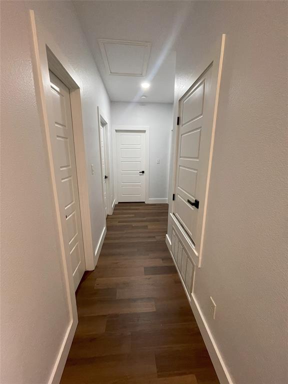 Building Photo - 1413 Shamitas Ct