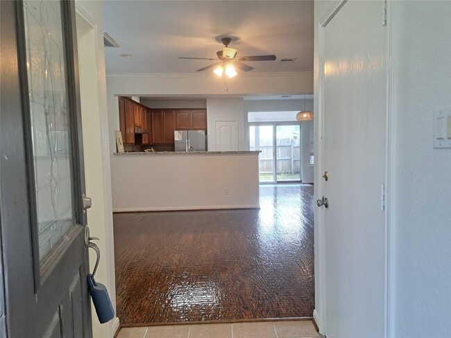 Building Photo - 13134 Stratford Skies Ln