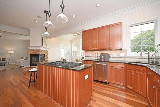 Building Photo - 3172 Monticello Way
