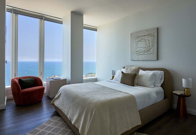 Building Photo - 1000 S Michigan Ave