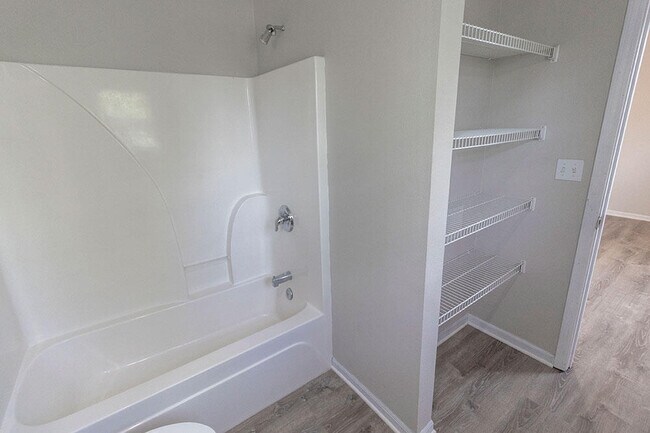 Building Photo - 1643 Citadel Dr