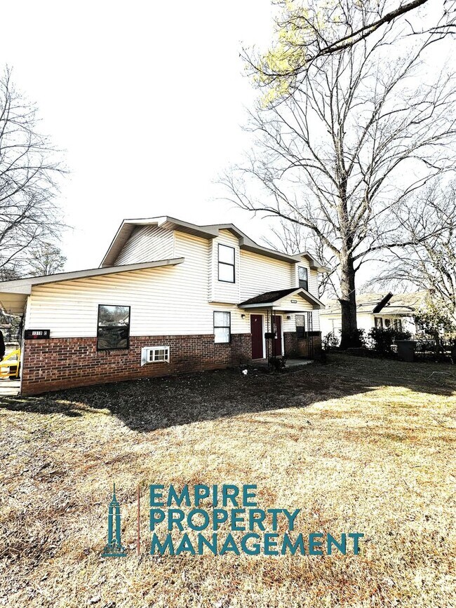 Building Photo - Come Home To Five Points!