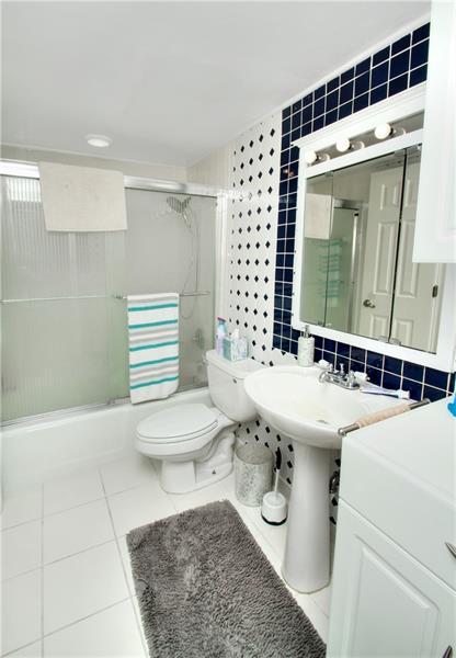 Building Photo - 740 S Federal Hwy