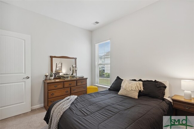 Building Photo - 254 Sessile Oak Dr