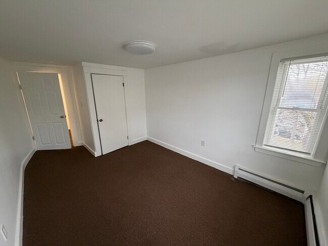 Building Photo - 149 Adams St