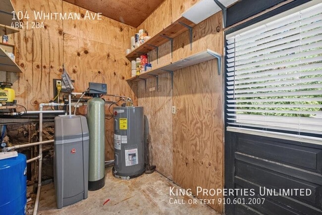 Building Photo - 104 Whitman Ave