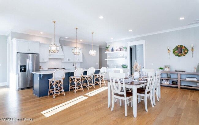 Building Photo - 10400 Meeting St