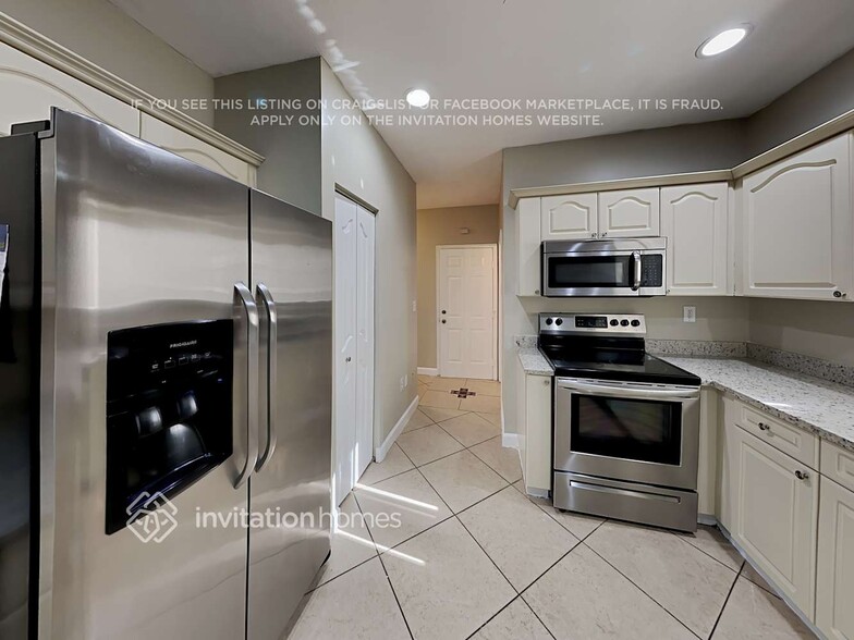 Building Photo - 15793 SW 146th Terrace