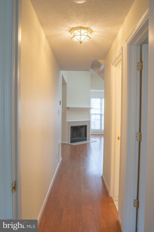 Building Photo - 12101 Greenwood Ct