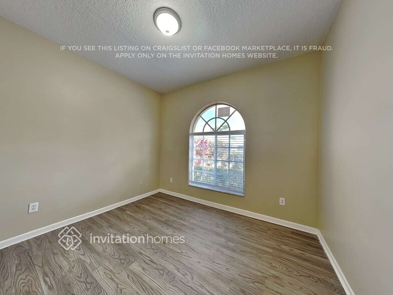 Building Photo - 13657 Kiltie Ct