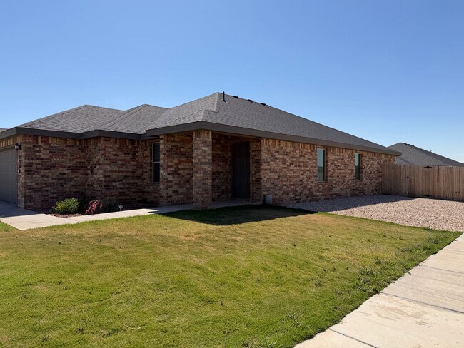 Building Photo - Brand New Construction in Midland!