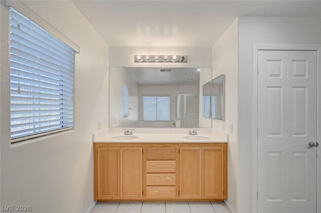 Building Photo - 10474 Precliffs Ct