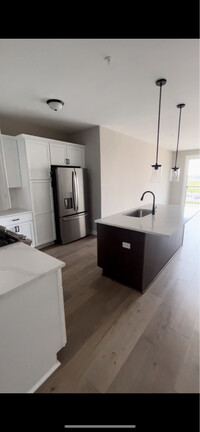 Building Photo - 9610 N Centennial Dr