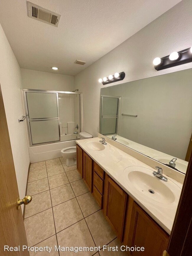 Building Photo - 3 br, 2 bath House - 1200 Fianna Place Court