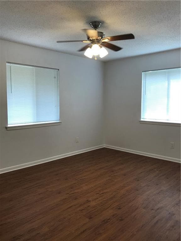 Building Photo - 1706 Brittany Blvd