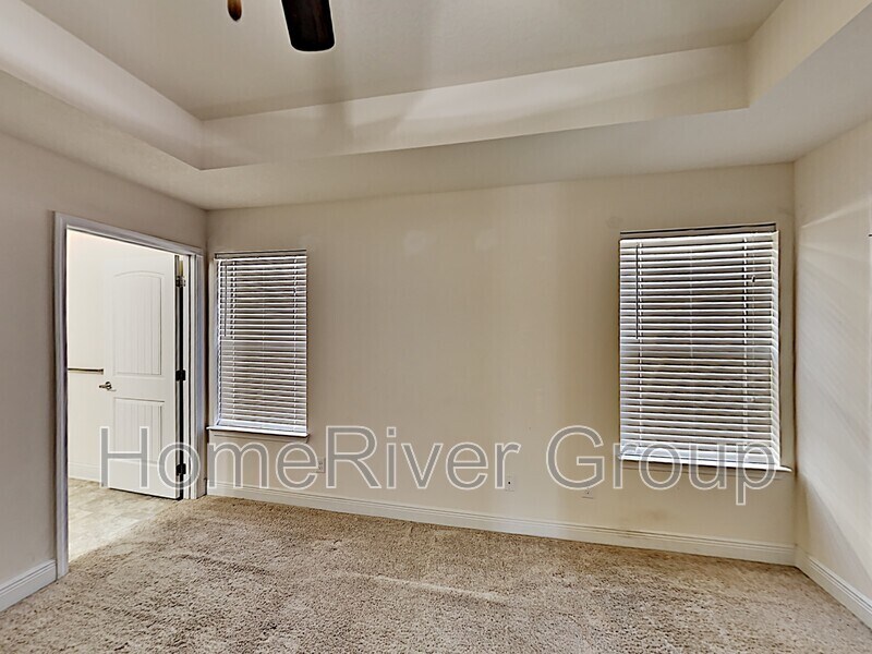 Building Photo - 8907 Hertford Cir