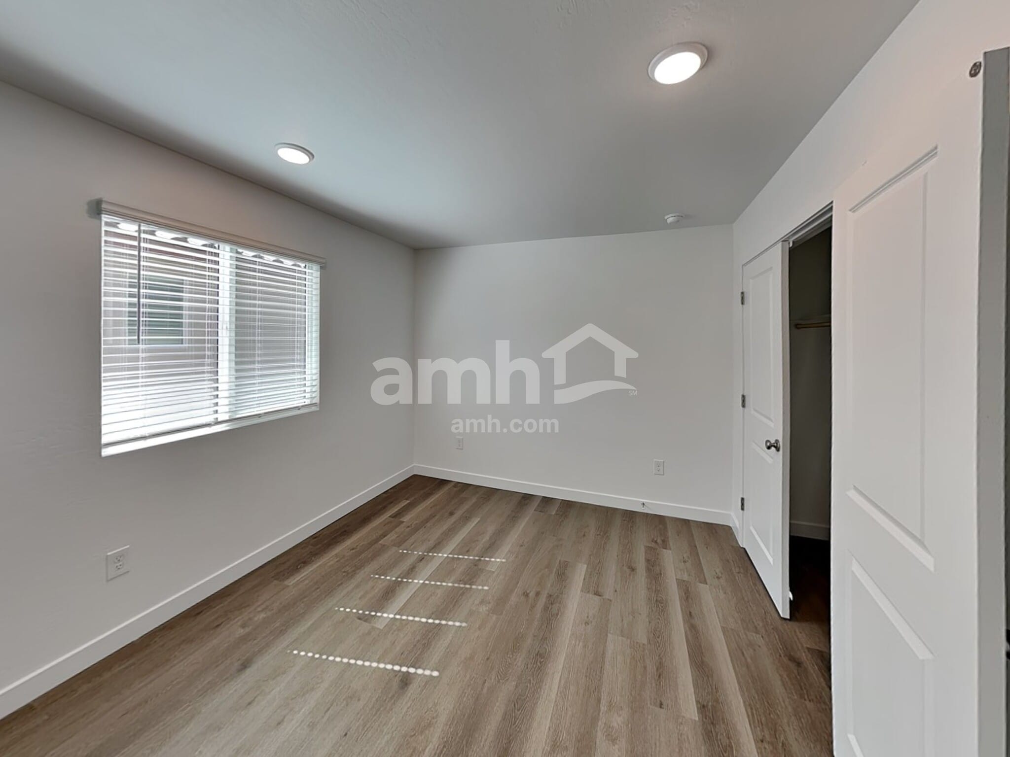 Building Photo - 4415 S 97th Dr