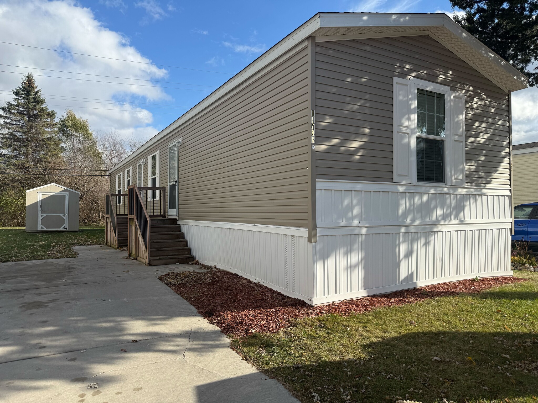 Building Photo - 11786 Cascade Cir