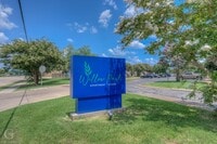 Building Photo - Willow Park