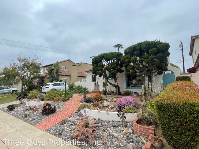 Primary Photo - 3 br, 1 bath House - 3235 Goldsmith St.