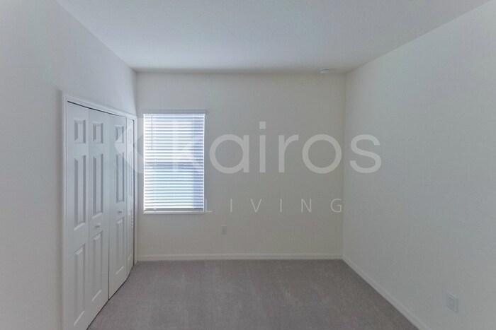 Building Photo - 4401 Paraglider Pl