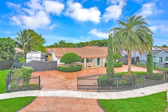 Building Photo - 4225 SW 133rd Ct