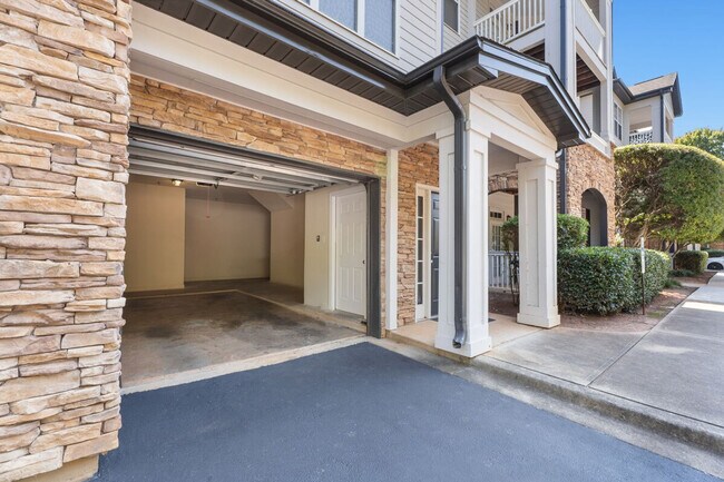 Building Photo - 5016 Koster Hill Pl