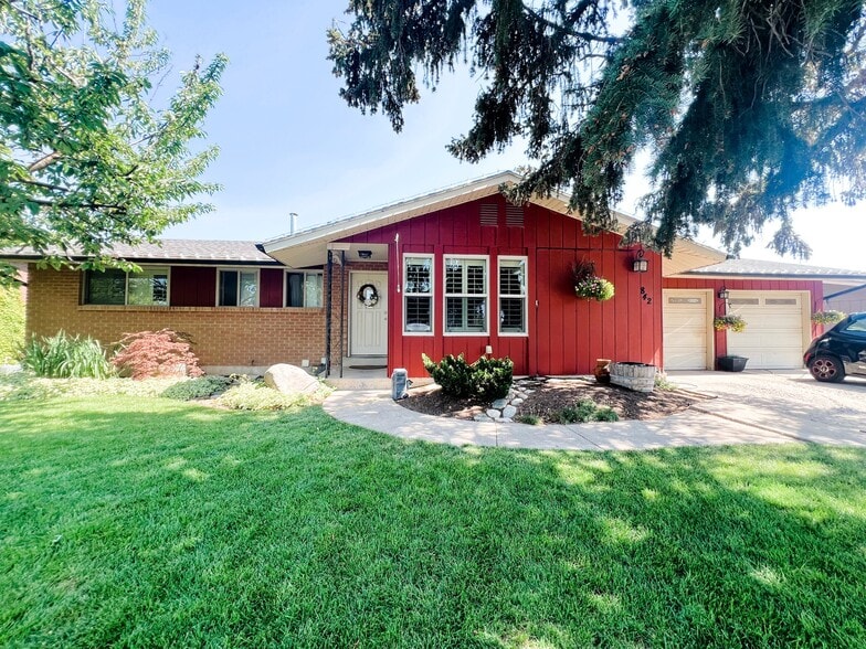 Building Photo - 842 Shannon Rd