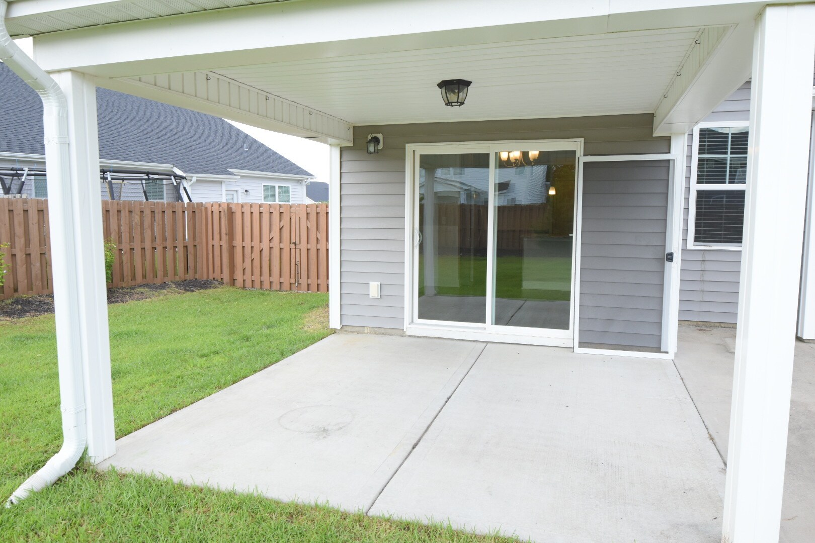 Building Photo - 1308 Teddy Rd