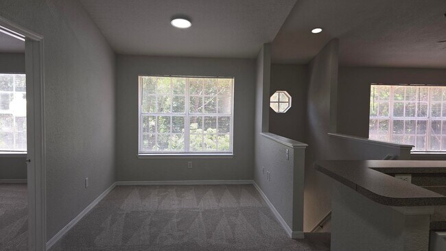 Building Photo - Crescent Place at Lake Lotus