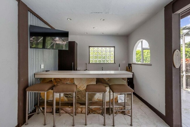 Building Photo - 2903 Banyan Blvd Cir NW