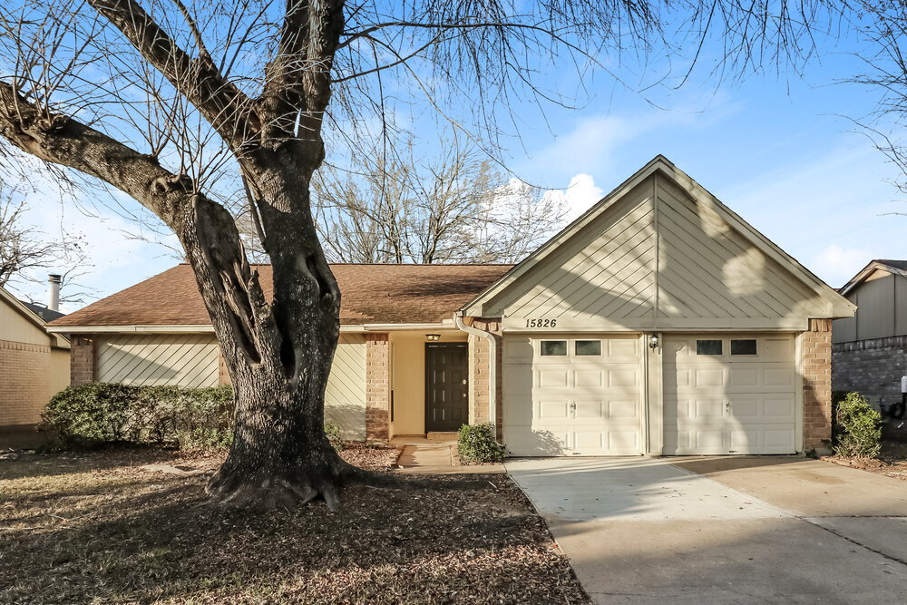 Building Photo - 15826 Beechnut St