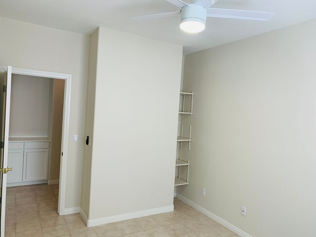 Building Photo - Beautiful home in Green Valley