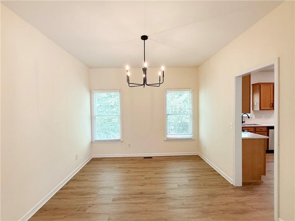 Building Photo - 350 Laurel Glen Crossing