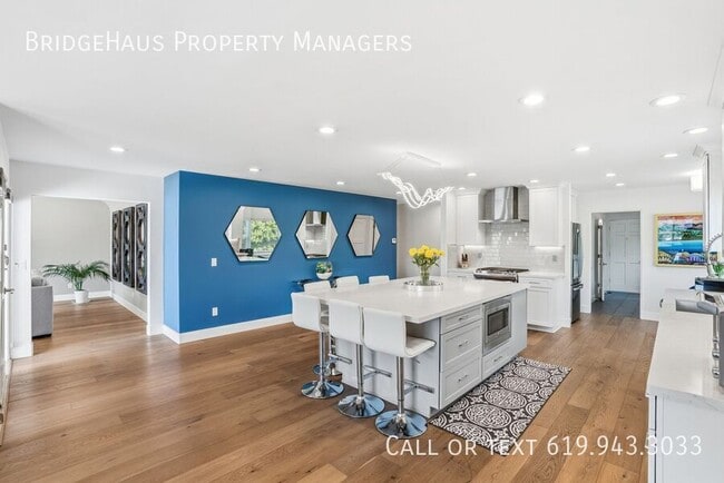 Building Photo - 3266 Goldfinch St